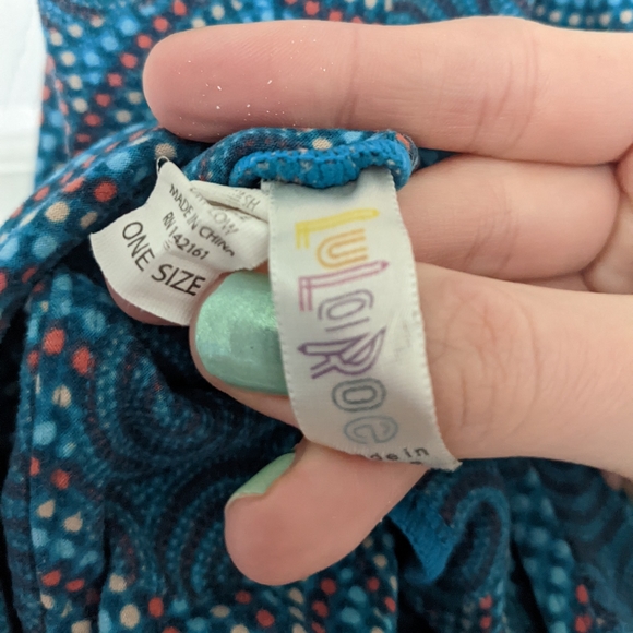 LuLaRoe Leggings - Picture 2 of 2